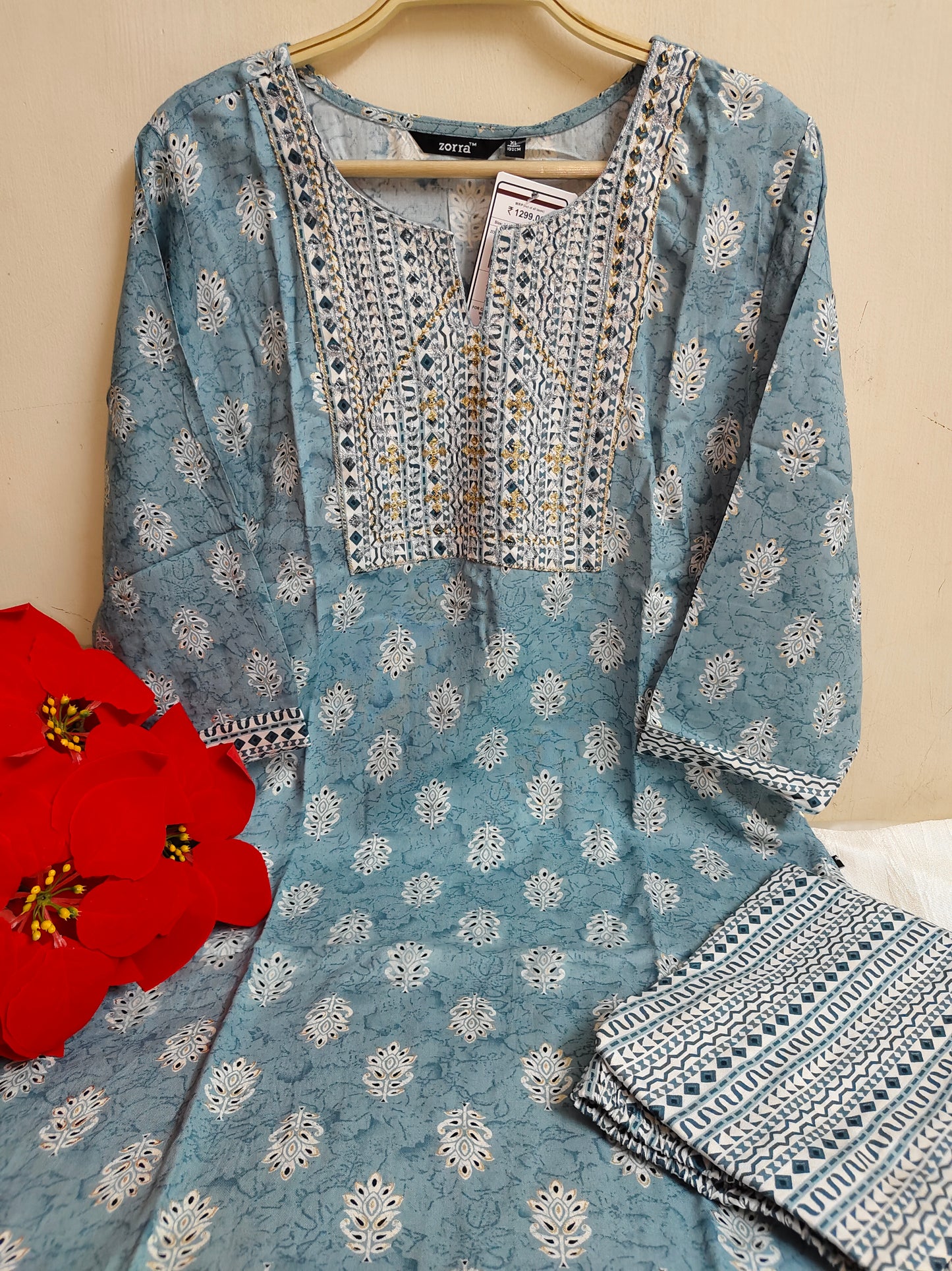 Blue Booti Print Straight Kurti 2-Piece Set | Mayura