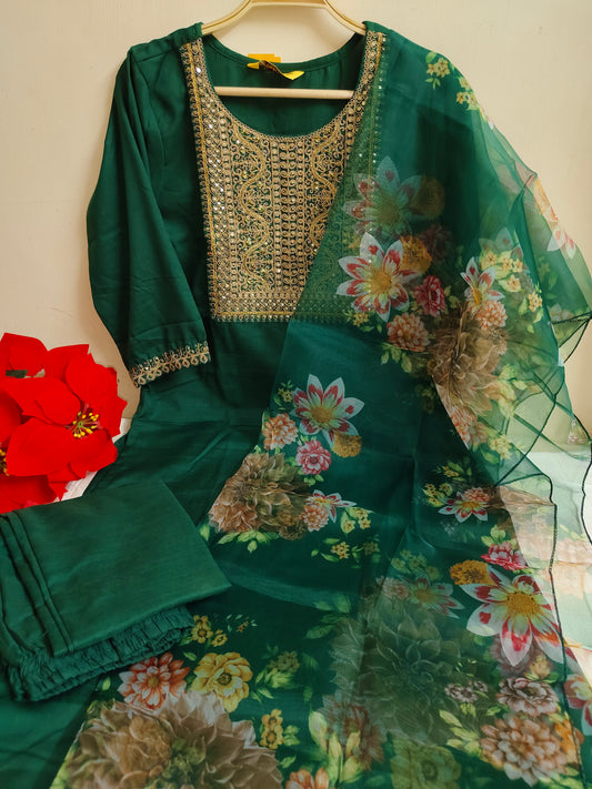 Bottle Green Embroidered Straight Kurti 3-Piece Set | DSF
