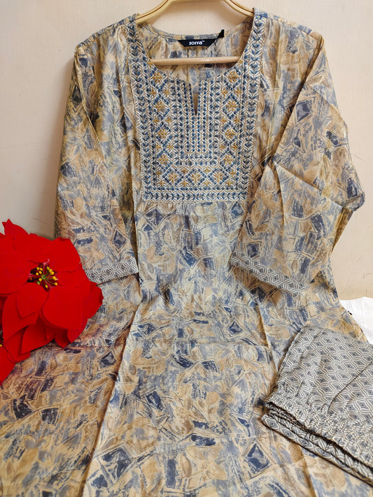 Printed Chanderi Silk Kurta Pant Set with Notched Neck | Mayura