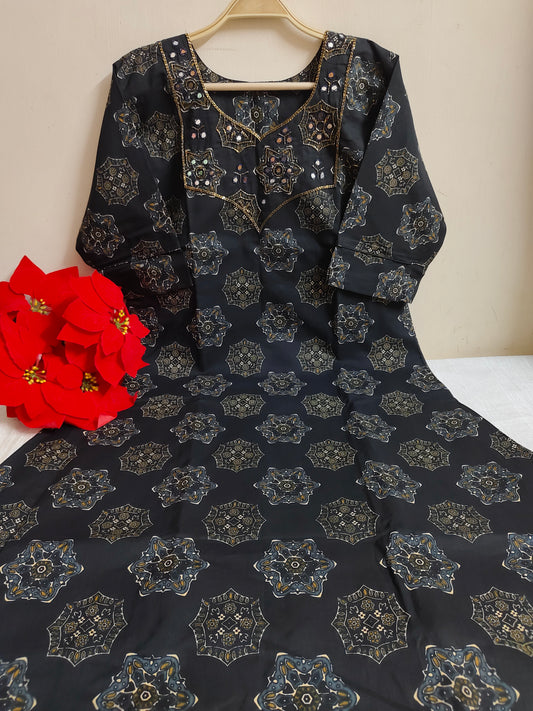 Black Geometric Medallion Print Cotton Kurti | Mayura