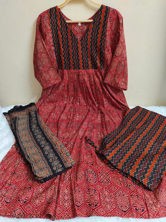 Red Ajrakh Print Straight Kurti 3-Piece Set | Mayura