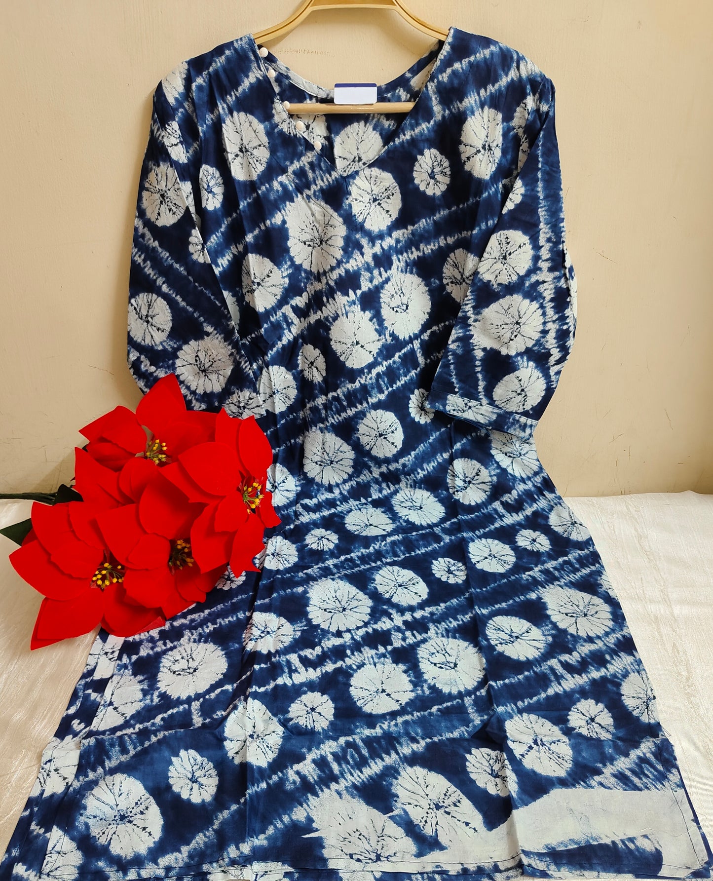 Navy Blue Shibori Bandhani Print Kalamkari Cotton Straight Kurti | Mayura