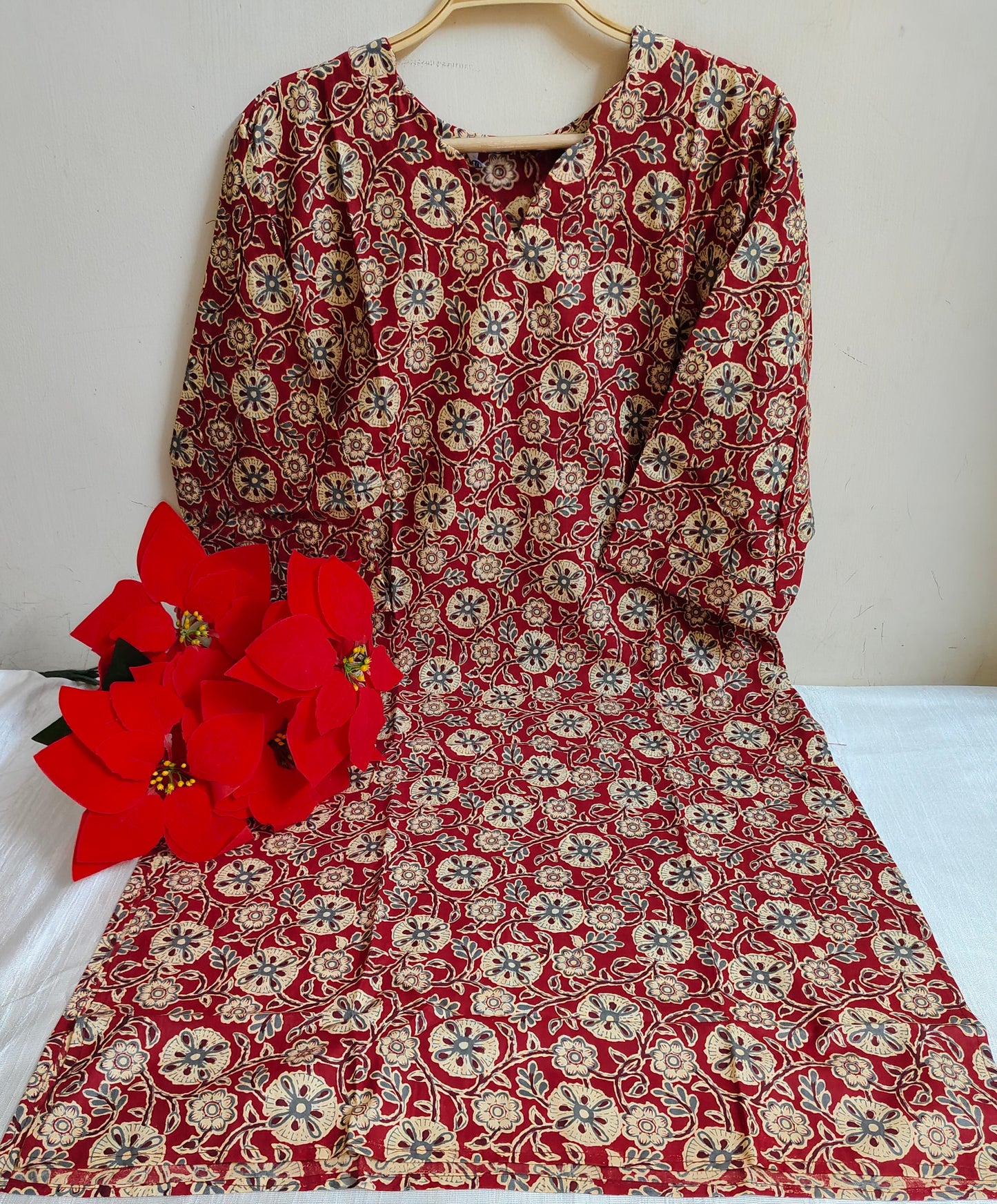 Red Kalamkari Floral Medallion & Vine Print Cotton Straight Kurti | Mayura