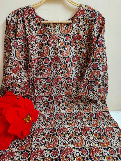 Black & Red Kalamkari Paisley & Floral Vine Print Cotton Straight Kurti | Mayura